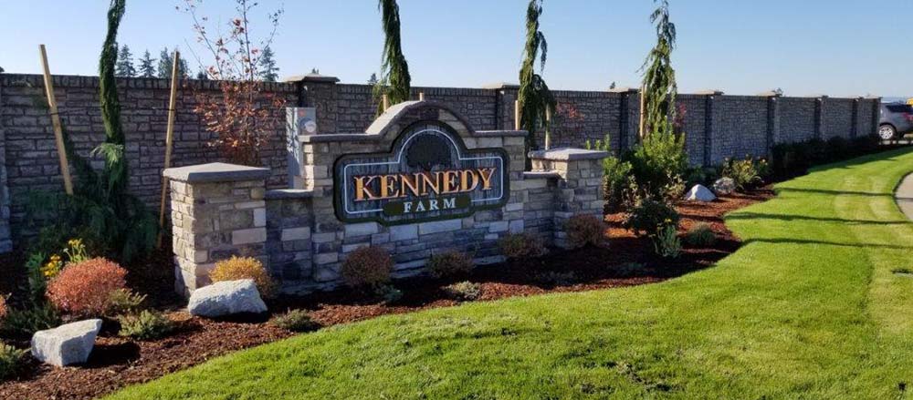 precast wall with fencing